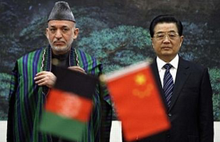 Hamid Karzai and Hu Jintao