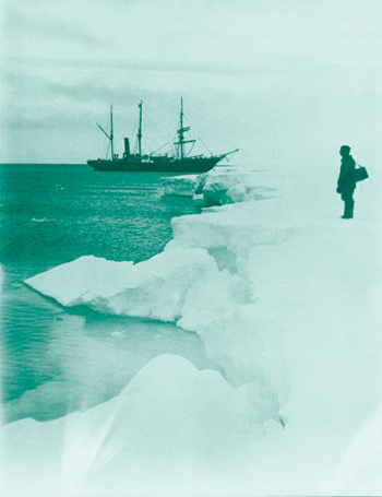 The “Aurora” anchored to floe ice. Original photo by Frank Hurley