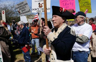 Tea Party protesters