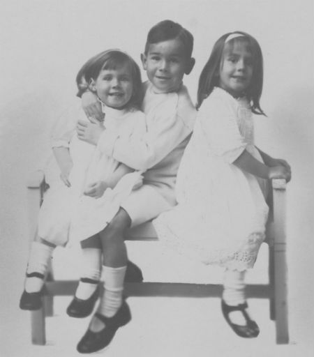 Joan, Hugh and Eileen Conor. Mahe ~1914.