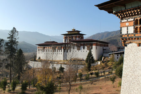 The beauty of Bhutanese architecture - The Rinpung Dzong at Paro