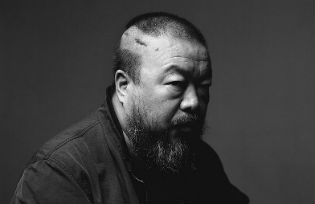 Ai Weiwei - Photo © Gao Yuan 高远 2009