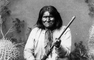 The Apache warrior Geronimo