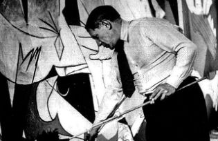Picasso working on Guernica