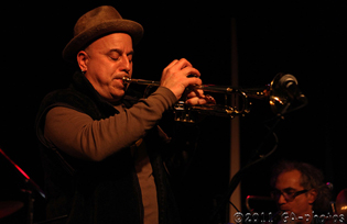 Steven Bernstein - © photo by Greg Aiello Steven Bernstein - © photo by Greg Aiello