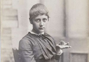 A teenage Beatrix Potter with her pet mouse Xarifa, 1885, from Cotsen Children’s Library, Department of Rare Books and Special Collections, Princeton University – Source.